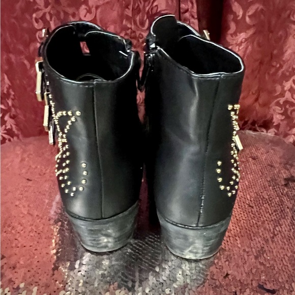 Black Ankle Boots - Picture 3 of 4